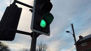 A puffin crossing with 4 Siemens Led traffic lights in Crediton in Devon 12 [upl. by Trina641]