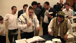 Authentic orthodox Jewish Shabbat service filmed before sundown Happy Minyan LA 111 [upl. by Miller]