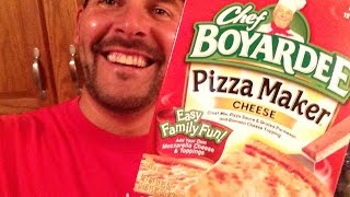 How to Make a Chef Boyardee Pizza [upl. by Shir638]