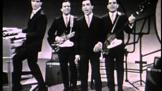 The Four Season amp Frankie Valli hits live Sherry Rag doll Walk [upl. by Bachman]