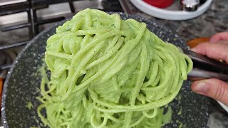 GREEN SPAGHETTI  EASY Mexican Style Green Spaghetti  Spaghetti Verde Recipe [upl. by Neirda]