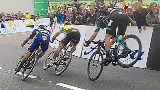 ¡NO LO CREERÁS 10 MOMENTOS MÁS IMPRESIONANTES😱DEL CICLISMO [upl. by Frum175]