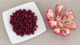 How to Deseed a Pomegranate in 1 minute howtocutpomegranate HowToRemovePomegranateSeeds [upl. by Enilesor]