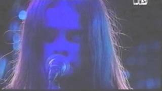 Mazzy Star  Live at MTV Europe  Into Dust [upl. by Friedrich]