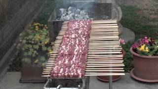 Come preparare la brace e cuocere gli arrosticini [upl. by Asira]