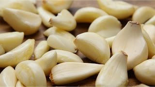 The Easiest Way To Peel Garlic [upl. by Aitam]