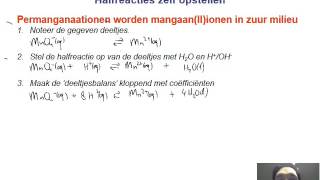 Zelf halfreacties opstellen [upl. by Eibbed]