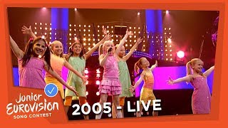 Malin  Sommer Og Skolefri  Norway  2005 Junior Eurovision Song Contest [upl. by Euh]