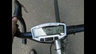 Sunding SD558A electronic bicycle computer speedometer action video [upl. by Barrington]