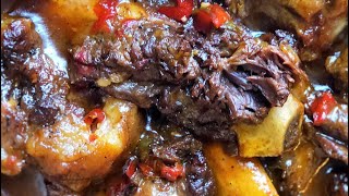 How to make OXTAILS and GRAVY [upl. by Aihsi]