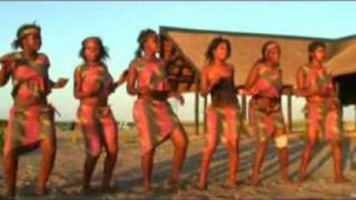 Tchiyanda dança do leste de Angola [upl. by Ihtraa709]