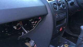 Megane Mk2 Interior Fan Not Working  Heater Resistor Change [upl. by Eednus]