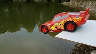 Toy Cars Slide Dlan play Sliding Cars Jump into Water [upl. by Haleemaj]