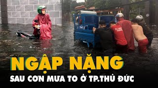 Mưa to ngập nặng ở TP Thủ Đức người dân xoay xở tìm đường về nhà [upl. by Claudio572]