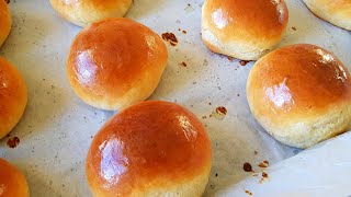 THE ULTIMATE BRIOCHE BURGER BUNS [upl. by Olia]