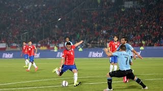 Chile 1  0 Uruguay  Gol de Mauricio Isla [upl. by Nek982]