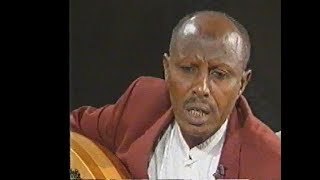 AHUN cumar dhuule cali heestii “DABKAY HURISAA MA DAMO” with lyrics [upl. by Wilona277]