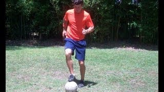 Soccer Drill  How to do Toe Taps  Online Soccer Academy [upl. by Ellon]