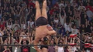 Goldberg defeats Big Show [upl. by Kirschner]