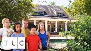 Take A Look At The Johnston’s New Home  7 Little Johnstons [upl. by Filipe]