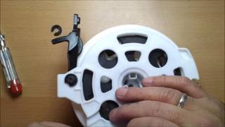 Staubsauger Kabelaufroller ReparaturVacuum cleaner cable reel repair [upl. by Dorette510]