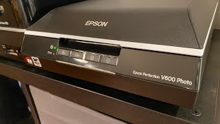 Epson Perfection V600 Photo Scanner Review [upl. by Manolo716]