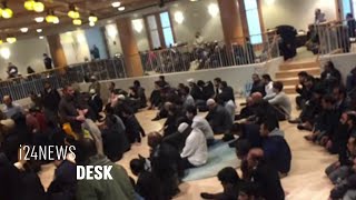 NY Synagogue Provides Worship Space to Muslims After Fire [upl. by Egnalos404]