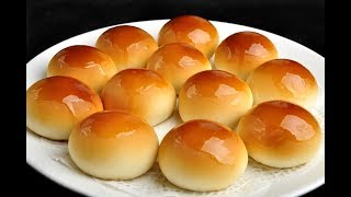 How to Make Super Soft and Moist Chinese Bakery Buns  Milk Bread [upl. by Idzik907]