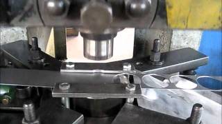 Pneumatic Punch Press Feeder [upl. by Orran]