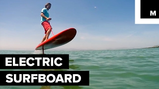 Electric surfboard moves without waves [upl. by Kola]