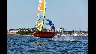 How to jibe on a wind foil [upl. by Yeslah]