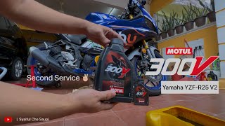 Motul 300v Oil Change  Yamaha R25 V2 [upl. by Lezley251]