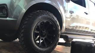 Nissan Frontier leveling kit install [upl. by Scotty]