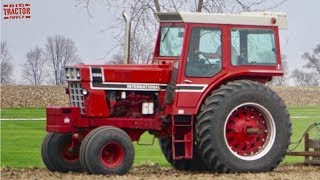 INTERNATIONAL HARVESTER Tractors Working Together to Seed Oats [upl. by Herrle]