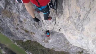 Absturz Kaiser Max Klettersteig  Via Ferrata  Climbing Fall  Martinswand [upl. by Ahsilahk]