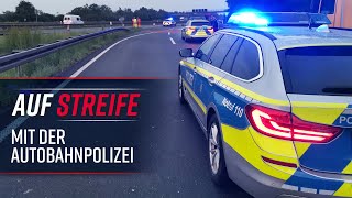 Auf Streife mit der Autobahnpolizei  Polizei Hessen [upl. by Nosnehpets958]