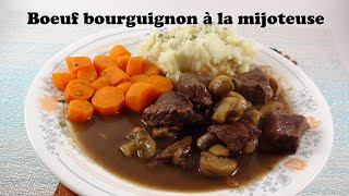 Bœuf bourguignon à la mijoteuse Voir Attention description au bas de la vidéo [upl. by Llezom]