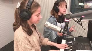 quotChandelierquot  Sia  Cover by MIMI amp JOSEPHINE  THE VOICE KIDS 2019  Mimi amp Josi [upl. by Feodora]