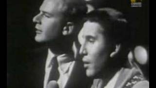 Simon and Garfunkel  Homeward Bound 1966  Live [upl. by Tichon]