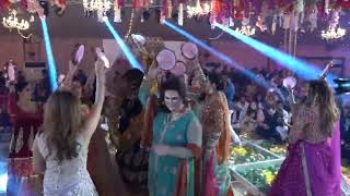 Hareem Farooq Mehndi dance at wedding [upl. by Okin]