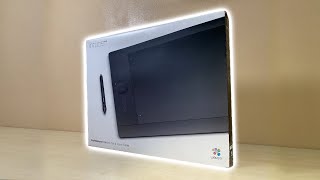 WACOM  Intuos Pro Large Unboxing [upl. by Arhat212]