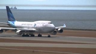 Garuda Indonesia Boeing 747400 Landing amp Take off at Nagoya NGO [upl. by Ria166]