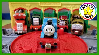 Thomas de Trein speelgoed treinbaan ☆ Trein Kinderfilmpje [upl. by Furlong]