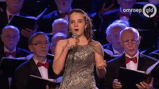 Nijmeegs mannenkoor met Amira Willighagen  Kerstconcert 25 december 2017 [upl. by Vikki]