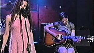 Mazzy Star  Fade Into You Conan Live [upl. by Lajet]